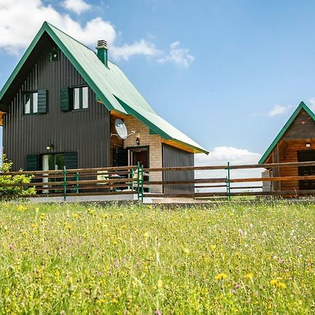 Guest House Holiday Жабляк Экстерьер фото