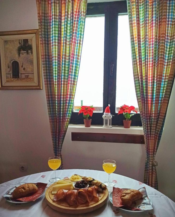 Guest House Holiday Жабляк Экстерьер фото