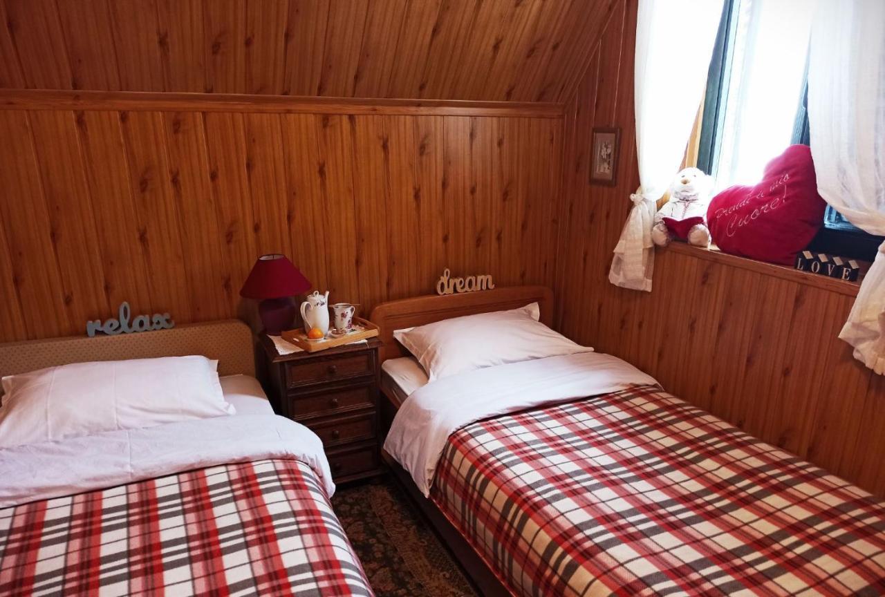 Guest House Holiday Жабляк Экстерьер фото