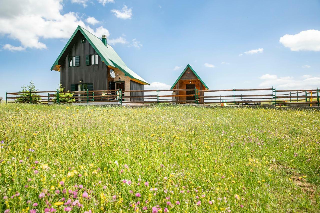 Guest House Holiday Жабляк Экстерьер фото